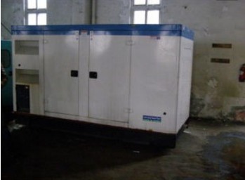 横峰康明斯150kw大型柴油二手发电机组 横峰康明斯150kw大型柴油二手发电机组